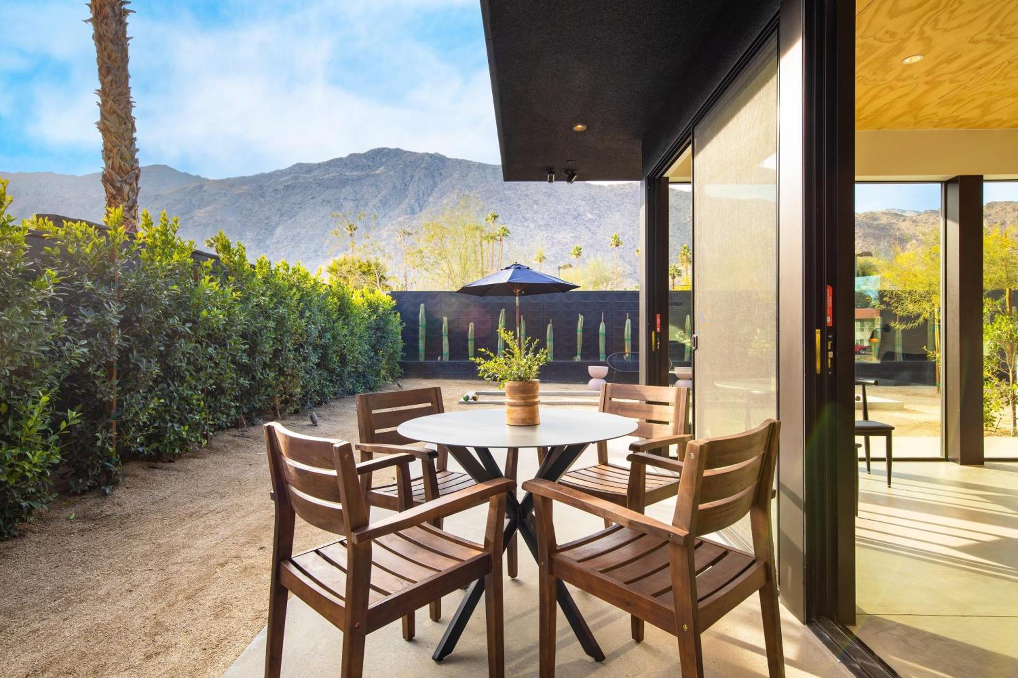 Blackhaus By Avantstay Ada Modern Rooms, Pool & Bbq Palm Springs Eksteriør billede