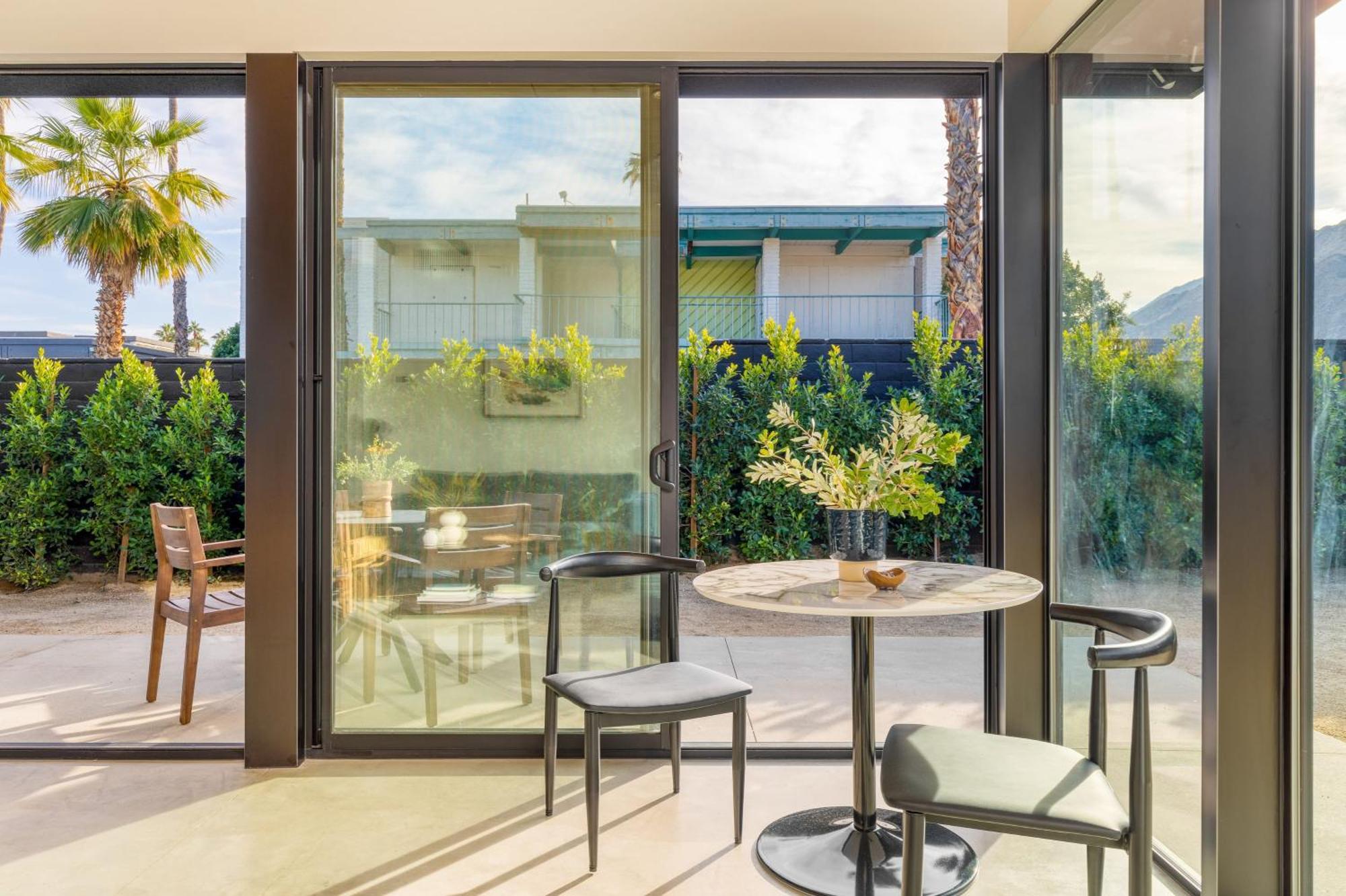 Blackhaus By Avantstay Ada Modern Rooms, Pool & Bbq Palm Springs Eksteriør billede